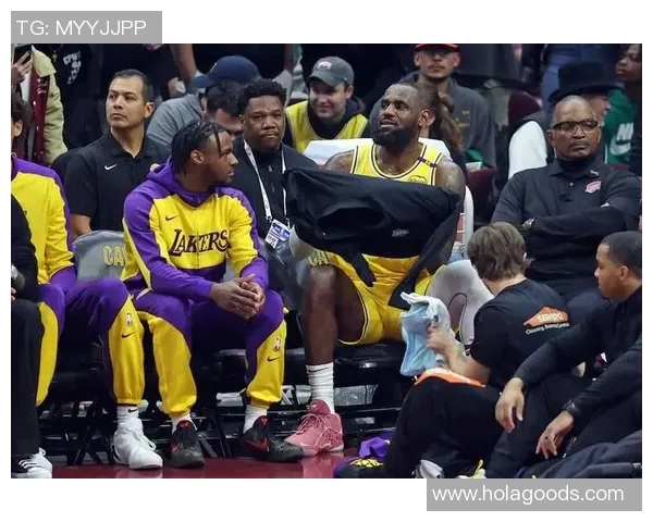 湖人不敌骑士 四旬老詹拿下23分