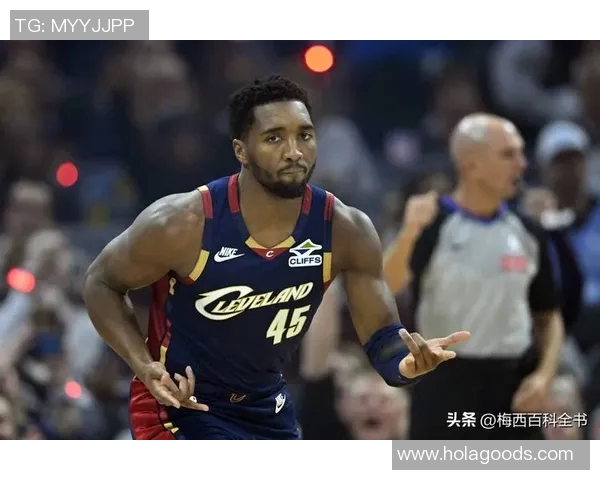 里程碑!米切尔NBA生涯总得分突破14000分 里程碑!米切尔NBA生涯总得分突破14000分