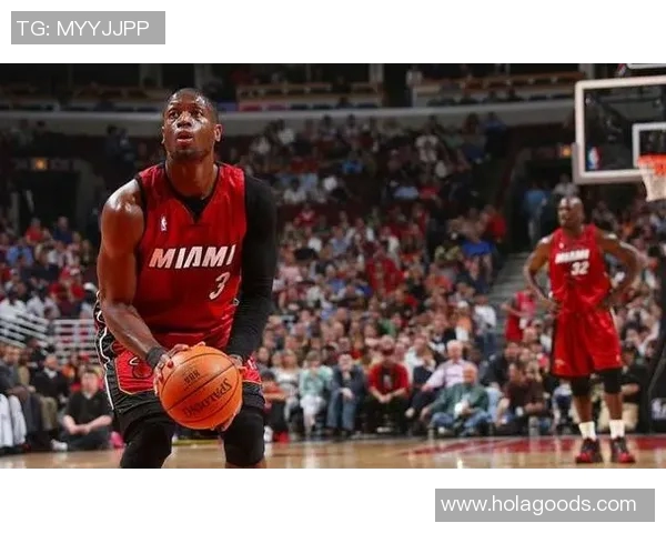 韦德：我认为詹姆斯还能再打两年 伟大成为常态也会变得无聊